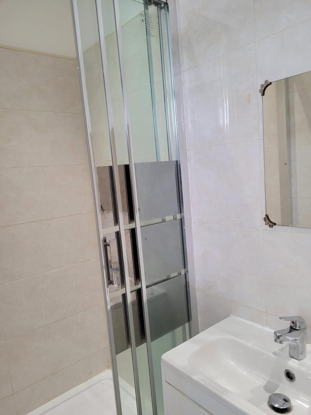 Nice Single Bedroom Near Qmc Nottingham Kültér fotó